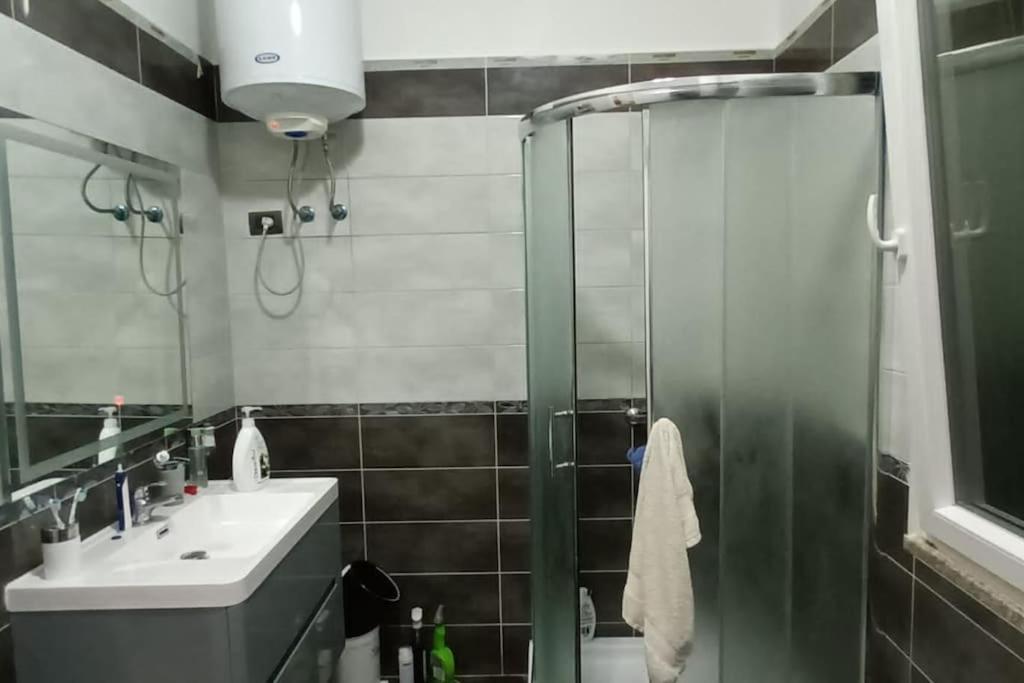 Apartamento Seaview Haven - Golem, Albania Golem  Exterior foto